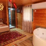 Bujtina Kael 게스트하우스