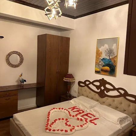 Bujtina Kael Гостевой дом