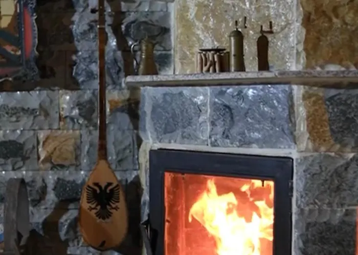 Bujtina Kael Librazhet